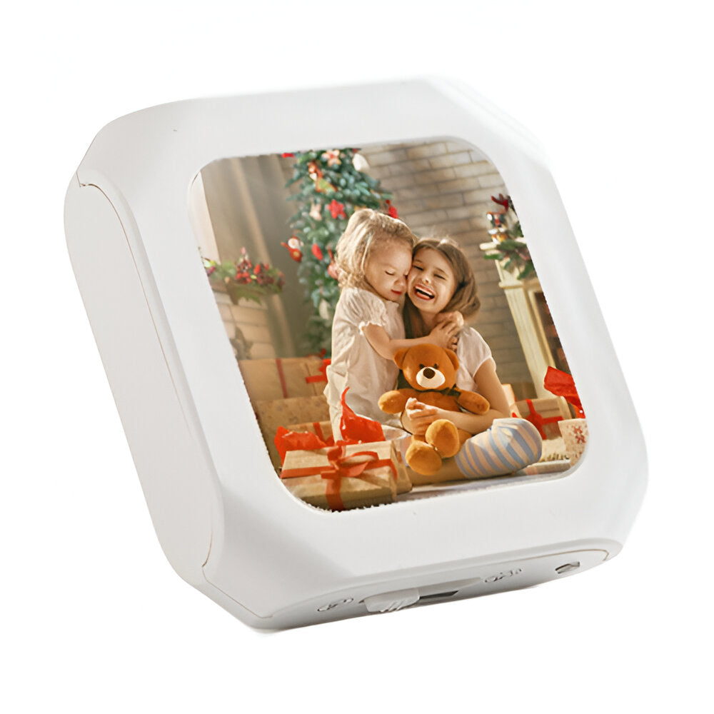 Uhr - Digitaler Wecker mit bedruckbaren Einlagen