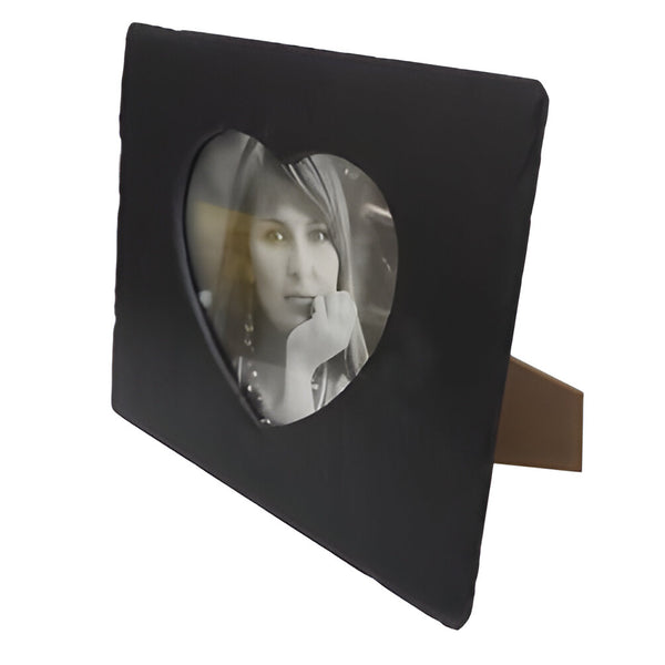 Ardoise noire – Gravable – Cadre photo avec cœur intérieur – 23 cm x 19 cm